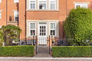 Photo 13- click for photo gallery